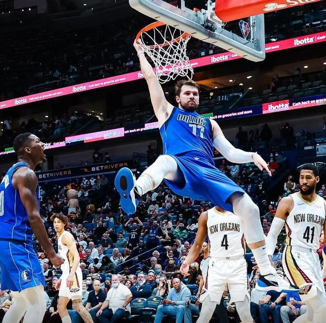 东契奇27岁创NBA三分纪录 超越库里成最年轻1600三