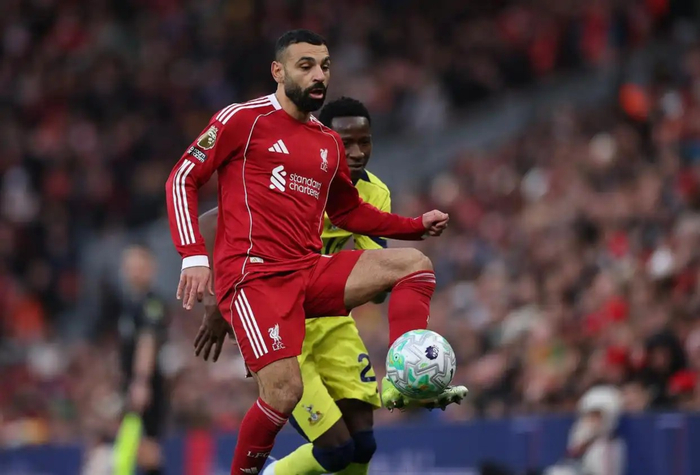 欧冠八分之一决赛次回合：巴萨纽卡鏖战、拜仁