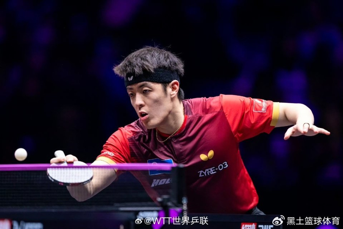 温瑞博重庆冠军赛力克邱党晋级半决赛