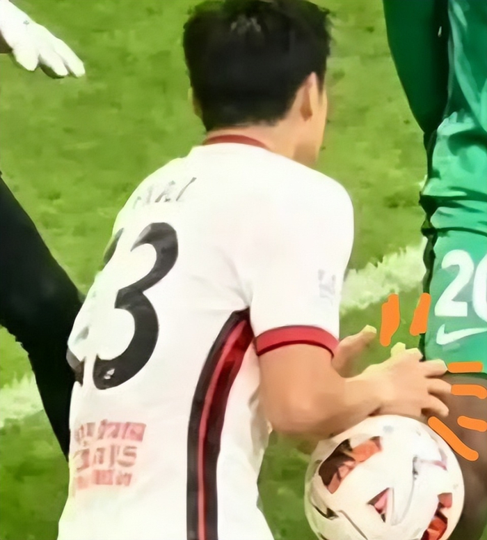 国安申诉手球争议引热议，VAR未介入成焦点