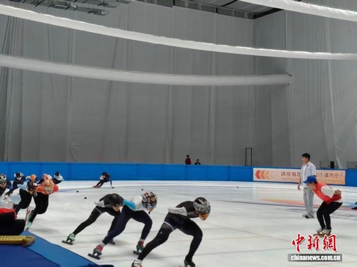 韩国教练李在卿执教五年助力河北短道速滑队崛